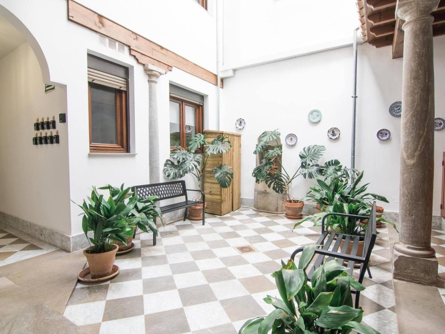 Tuguest Plaza De Gracia Apartment Granada Exterior photo